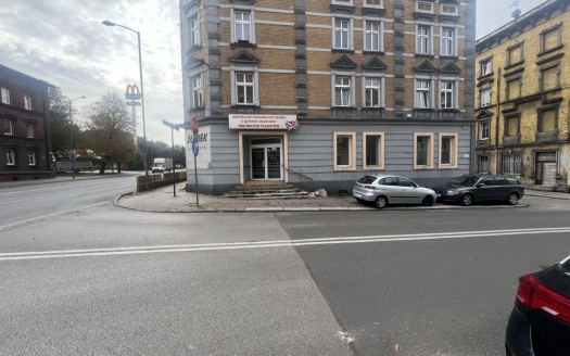 Przestronny lokal z witrynami w Centrum Chorzowa