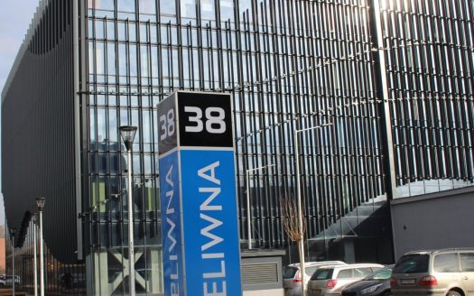 Nowoczesny biurowiec, blisko centrum! parking