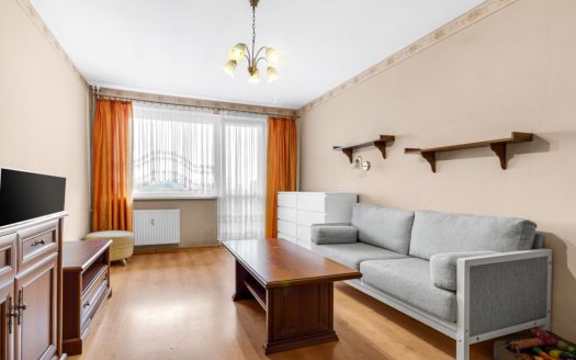 2 pokoje + balkon