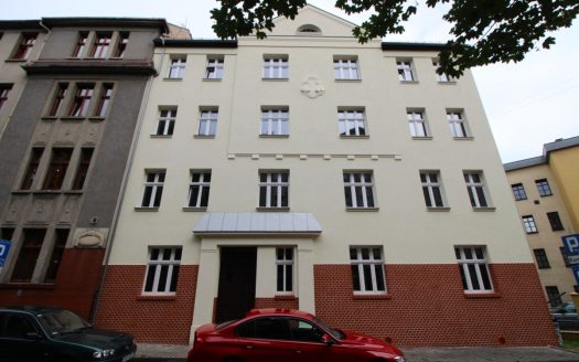Odrestaurowana kamienica I Monitoring I Centralne