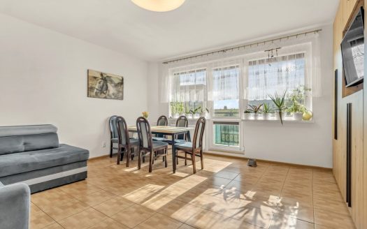 3 Pokoje,*1 Piętro*Ogromny balkon