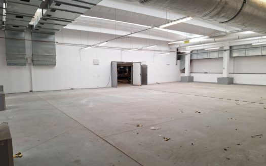 Duża hala magazynowa, ogrzewana, blisko centrum