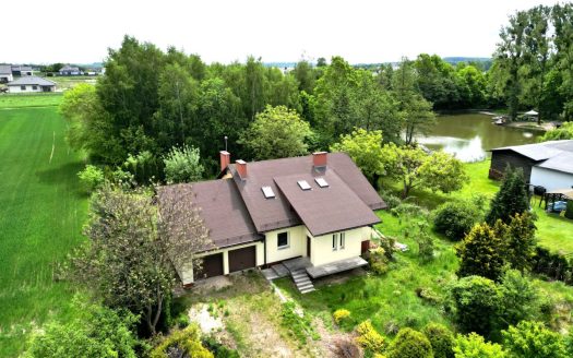 Przestronny dom do wykończenia – 235 m², cisza, zi