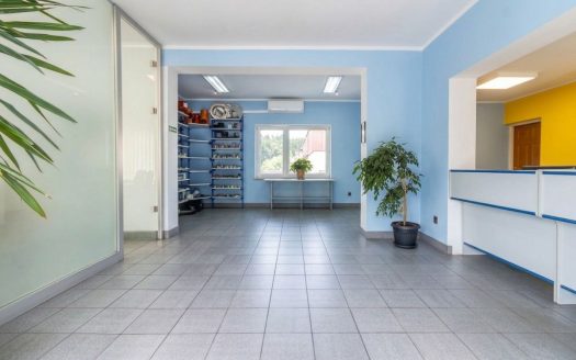 BIURO 140 m2 | HALA 200 m2 | DUŻY PARKING 2000 m2