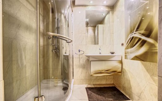 Dwupoziomowe | 5 pokoi | Duży balkon