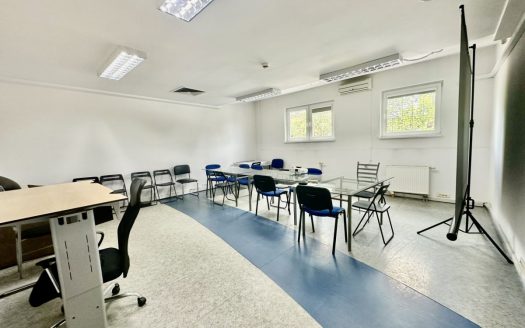 od zaraz, duży parking | blisko Fabryki Porcelany