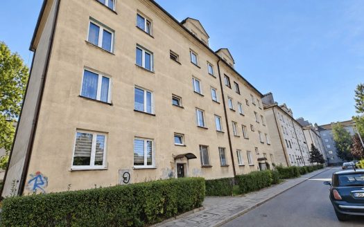 Korzystny układ, do remontu, dla singla lub pary
